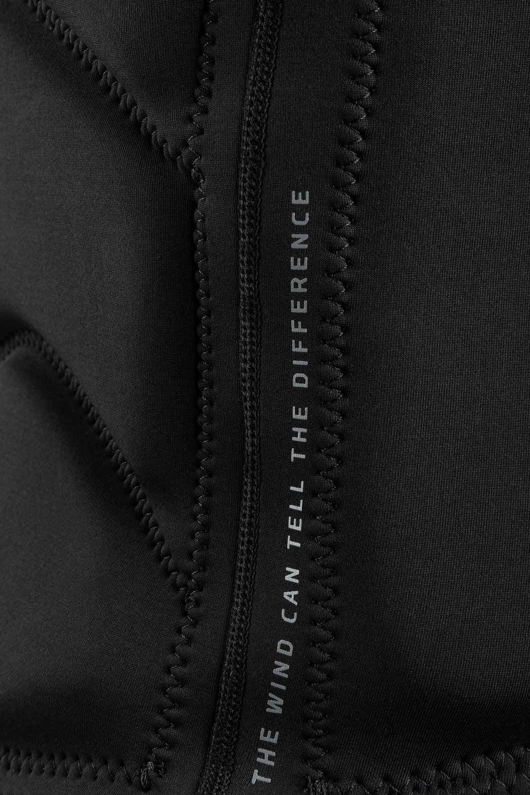 Combat Foil Impact Side Zip 2025 wing és wake mellény részletgazdag 3D mesh anyaga