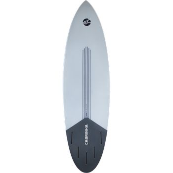 Cabrinha Phantom 2025 nagy teljesítményű kite surf deszka lekerekített pin tail kialakítással és öttornyos fin konfigurációval