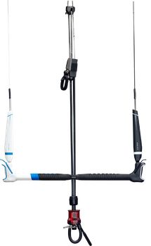 Cabrinha Unify 2026 kiteboarding irányítórendszer a központi gyorsoldóval és áramvonalas kormánnyal fekete háttér előtt