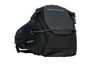 NeilPryde Gravity 2026 ülő trapéz fekete színben, beépített EVA béléssel és állítható pántokkal