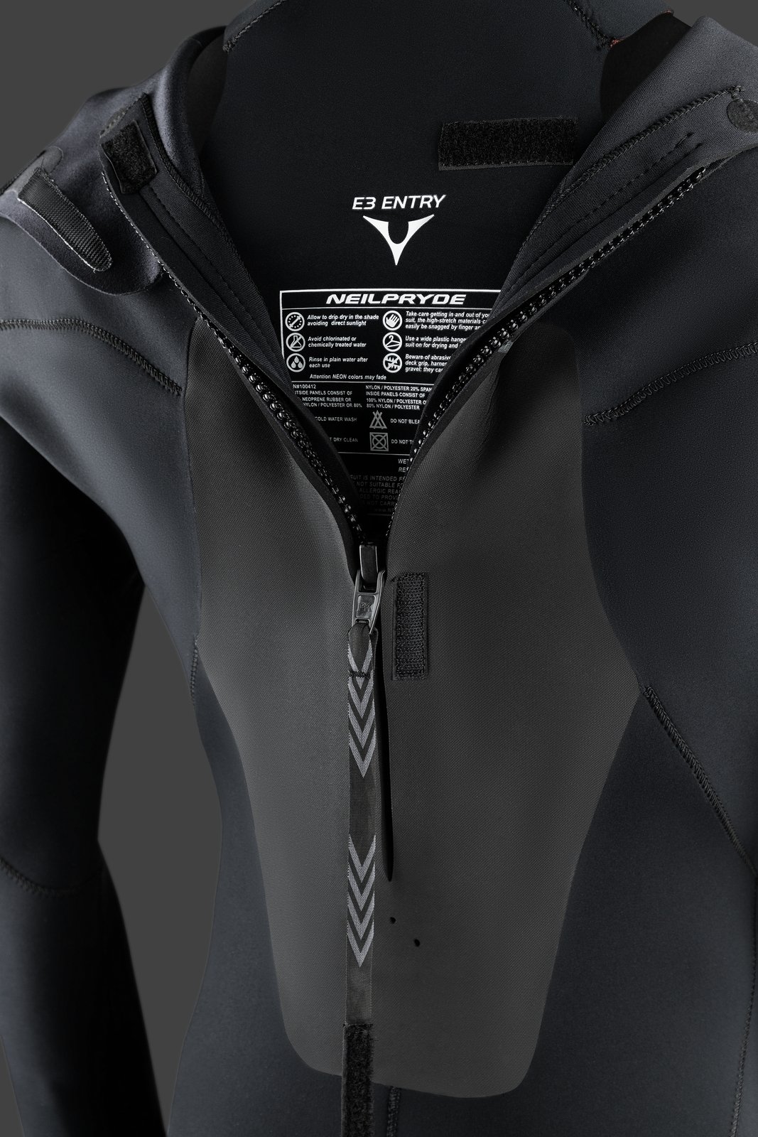 NeilPryde Nexus 5/4-es fullsuit neoprén ruha hátul cipzáras E3 Entry beléptető rendszerrel