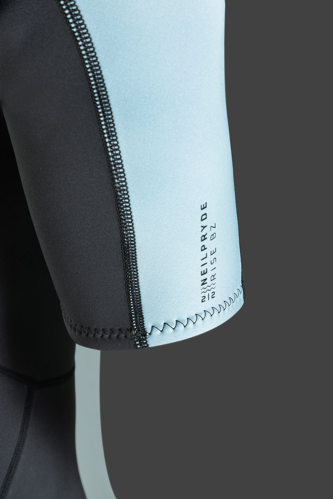 NeilPryde Rise 2/2 Shorty S/S FL BZ 2026 nyári neoprén rövid ujjú részlete