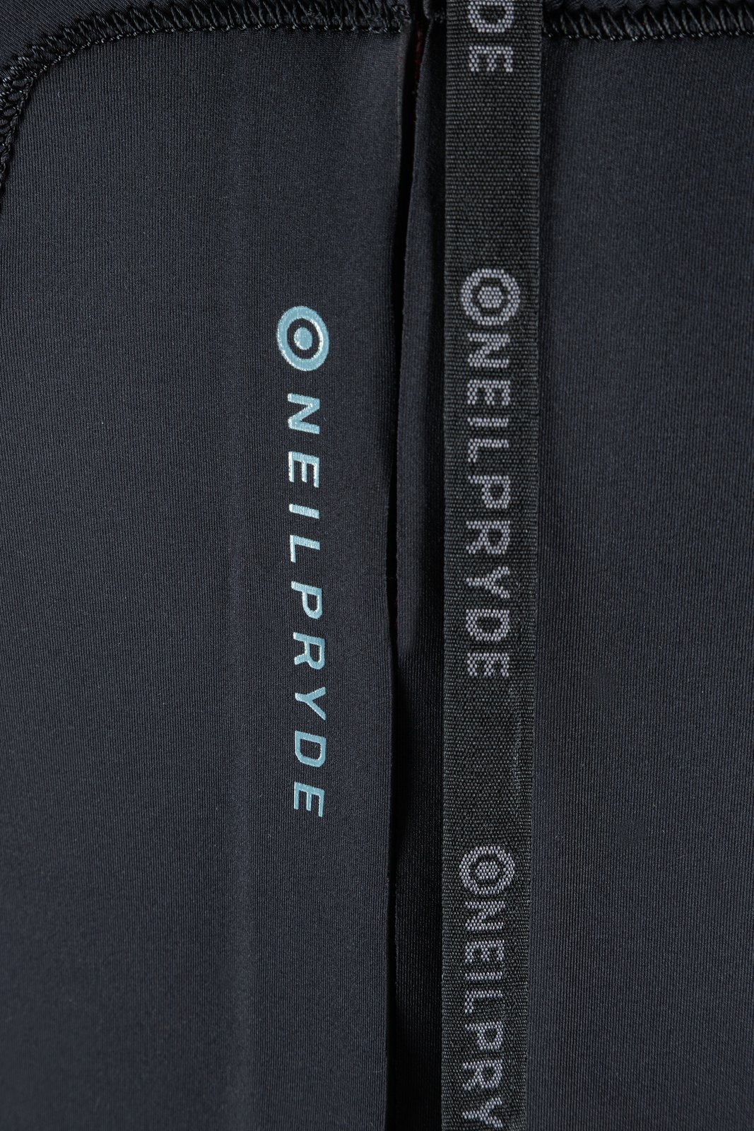 NeilPryde Rise 5/4 Fullsuit GBS BZ 2026 hátrézi cipzáras neoprén ruha részletfotó