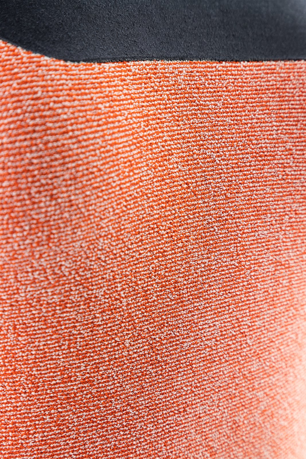 narancssarga Hotcell 3GN hőszigetelő bélés a Serene 5/4 GBS női neoprén ruhában