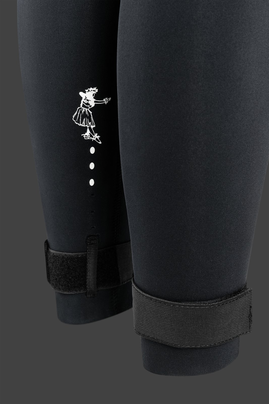 NeilPryde Spark 5/4 BZ 2025 női szörfruha állítható bokarögzítő pántja a lábszáron