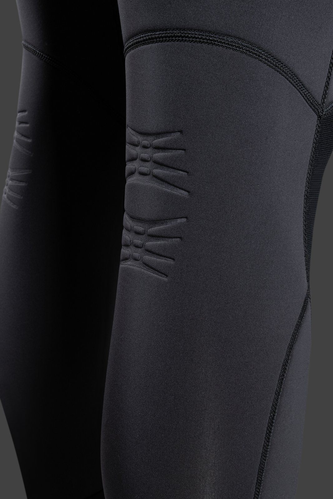 Wizard 2.5 Long John 2026 neopren ruha rugalmas, kopásálló térdvédő kialakítással