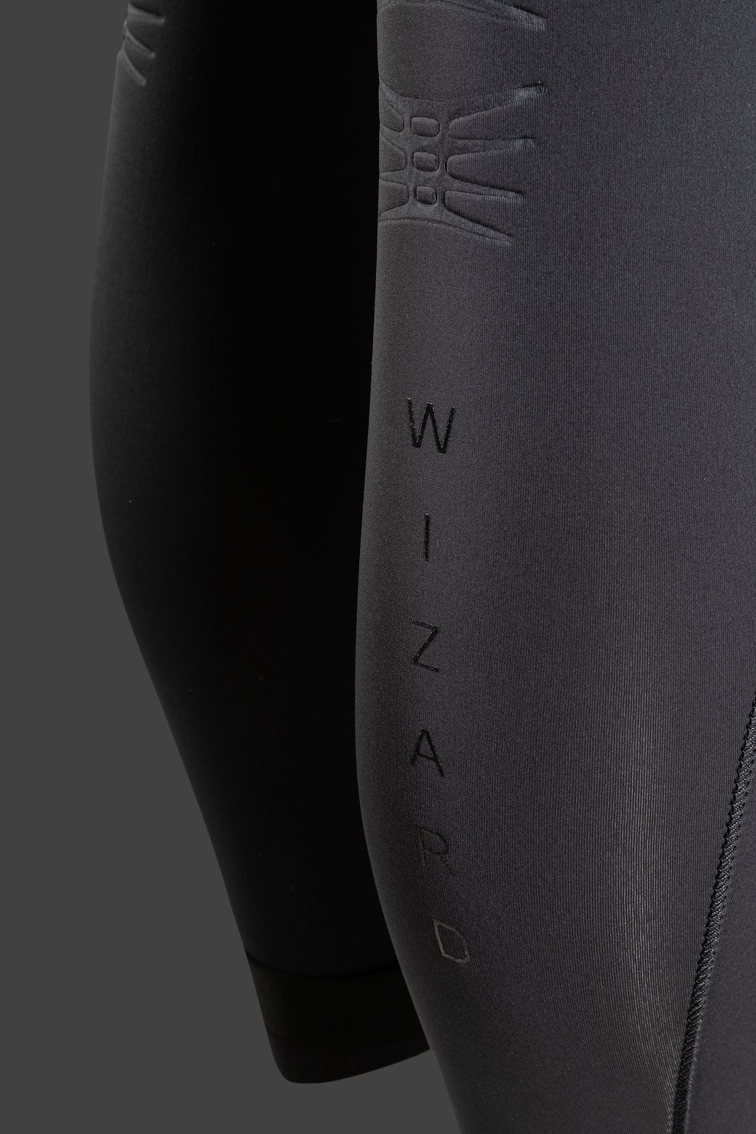 Wizard 3/2 Fullsuit GBS FZ 2026 neoprén ruha rugalmas limestone neoprén anyagból