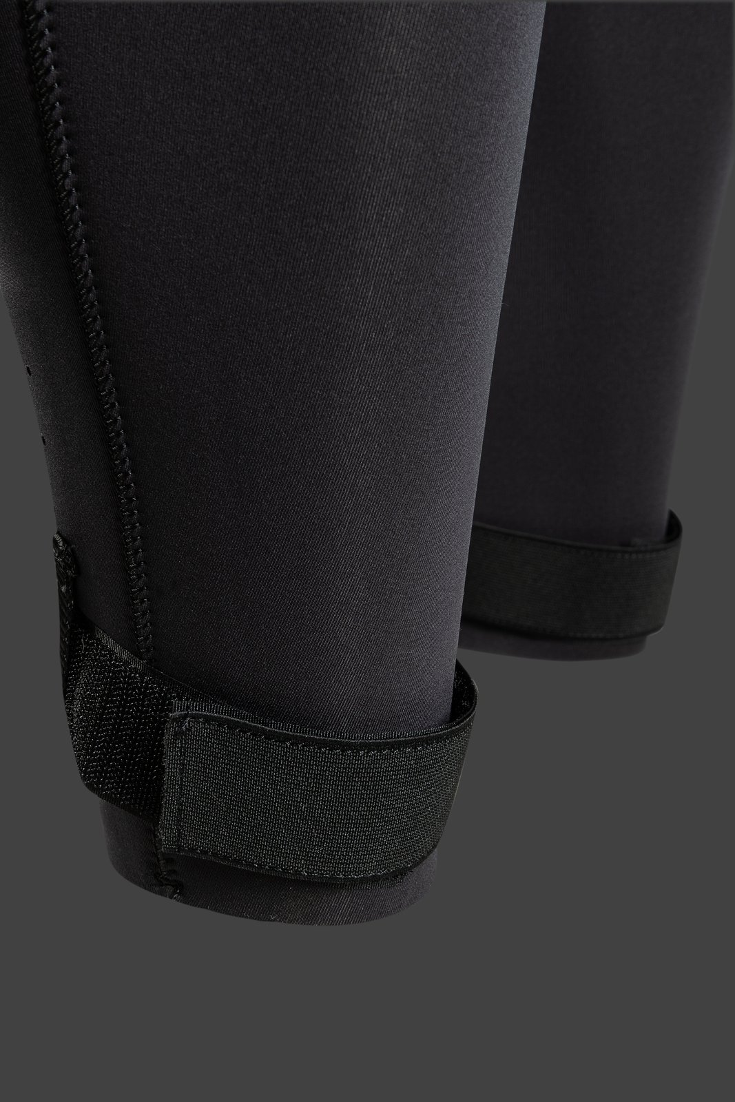 Wizard 3/2 Fullsuit GBS FZ 2026 neopren szörfruha állítható bokarögzítő pánttal a maximális kényelemért