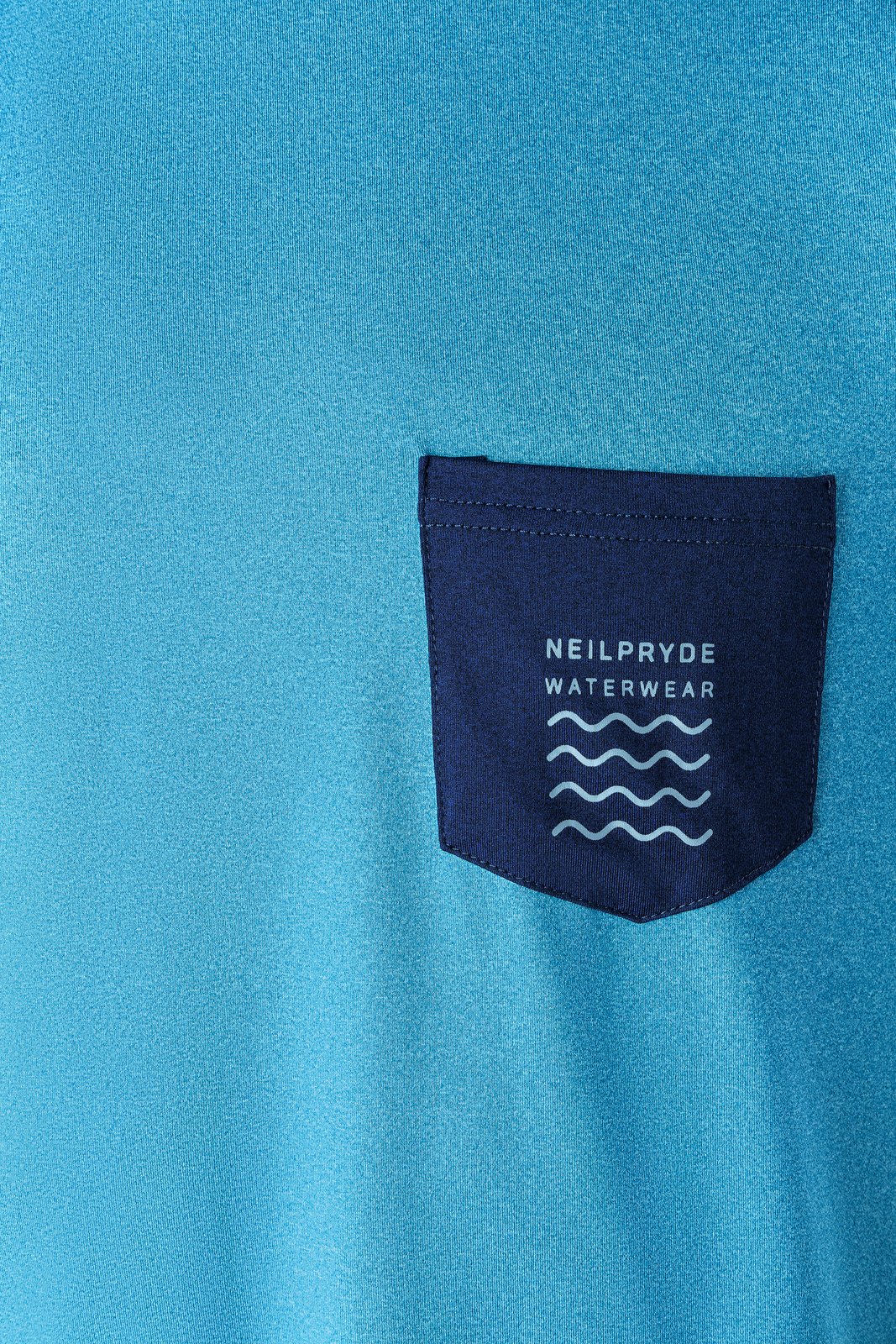 NeilPryde Nano Tee S/S 2026 gyorsan száradó UV-szűrős technikai póló zsebének részlete