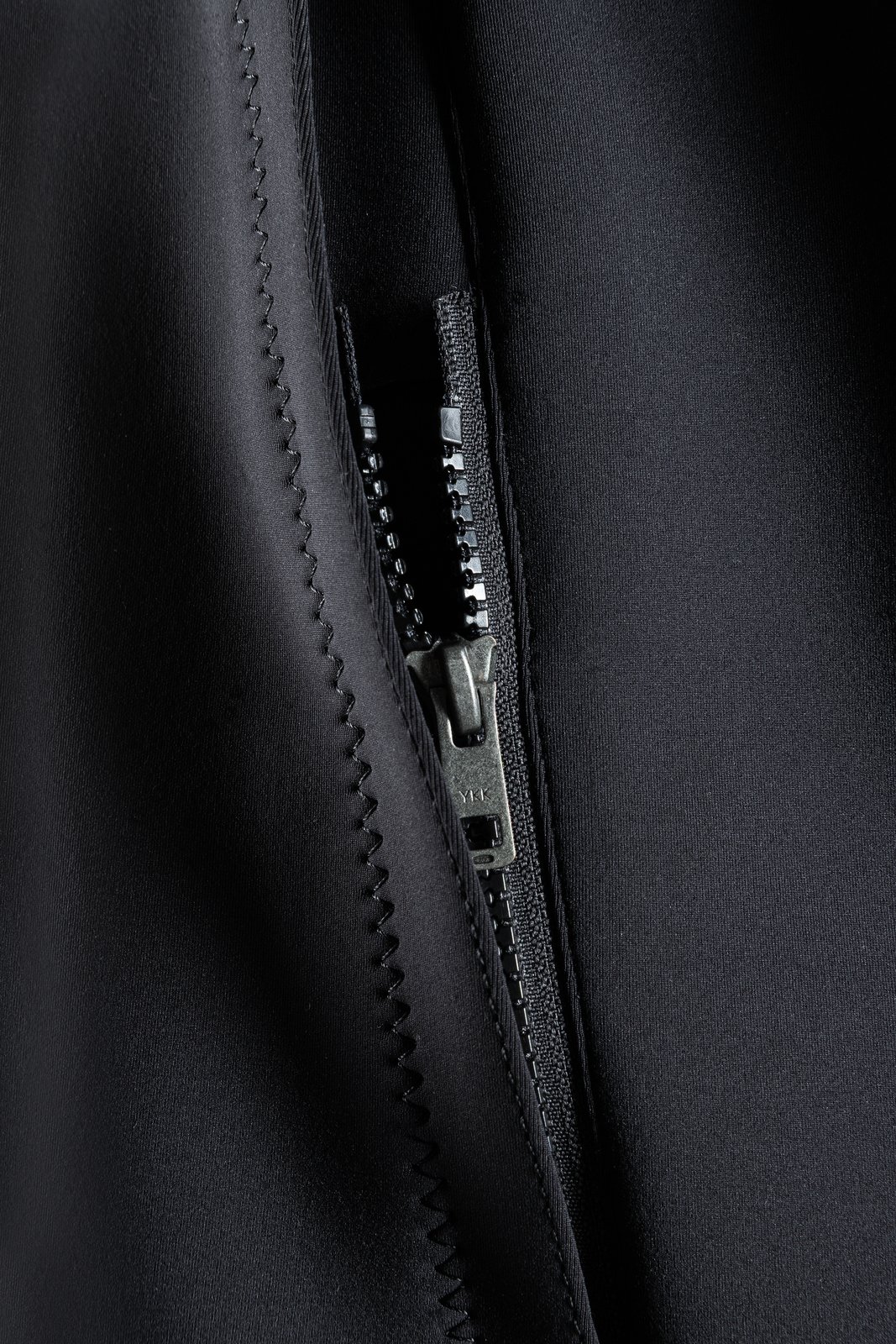 Stormchaser Jacket 2026 fekete neoprén vitorlás kabát részletgazdag YKK cipzárral