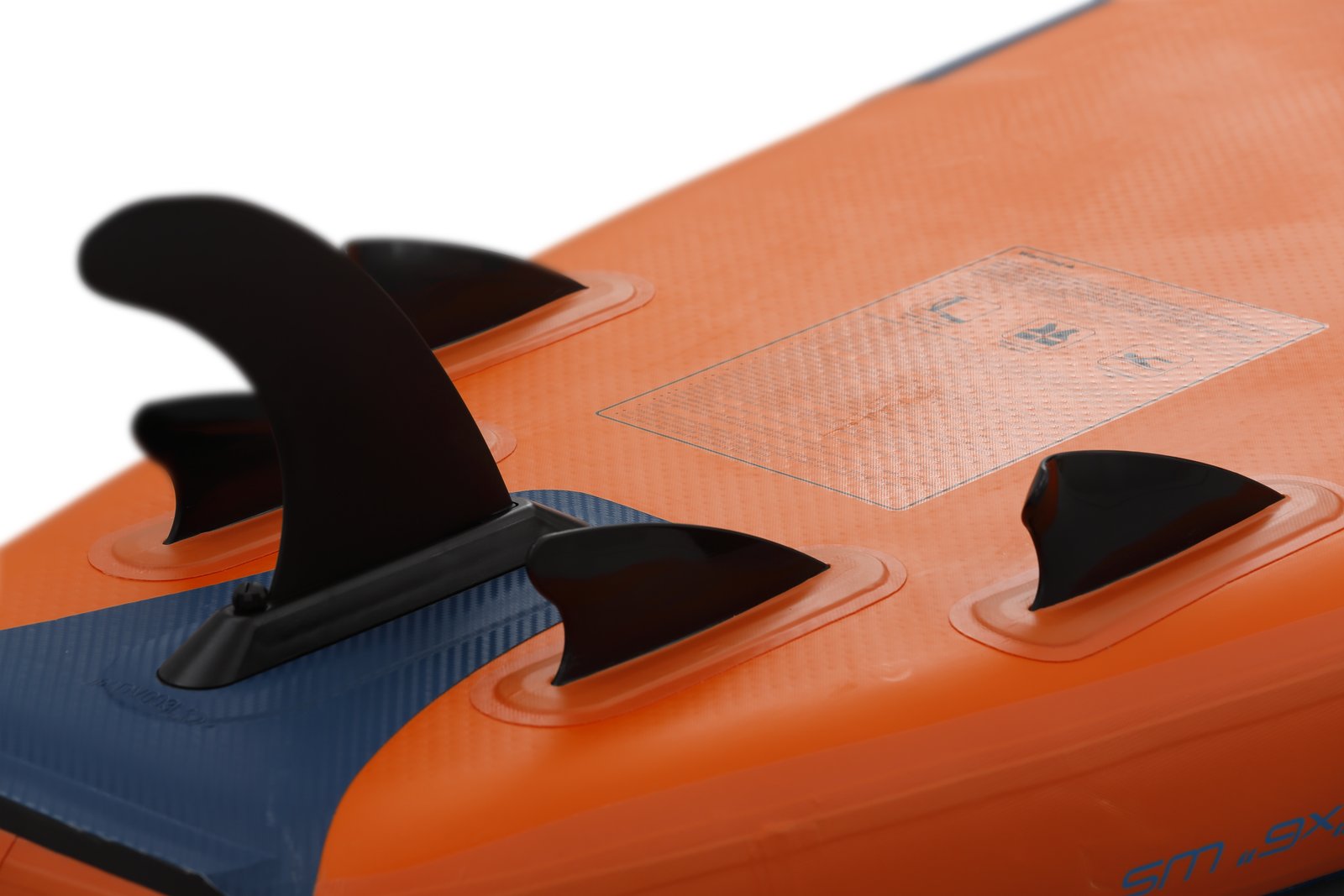 Adventurair SE 3DS 2025 felfújható SUP deszka hátsó uszonykialakítása és szkegrendszere