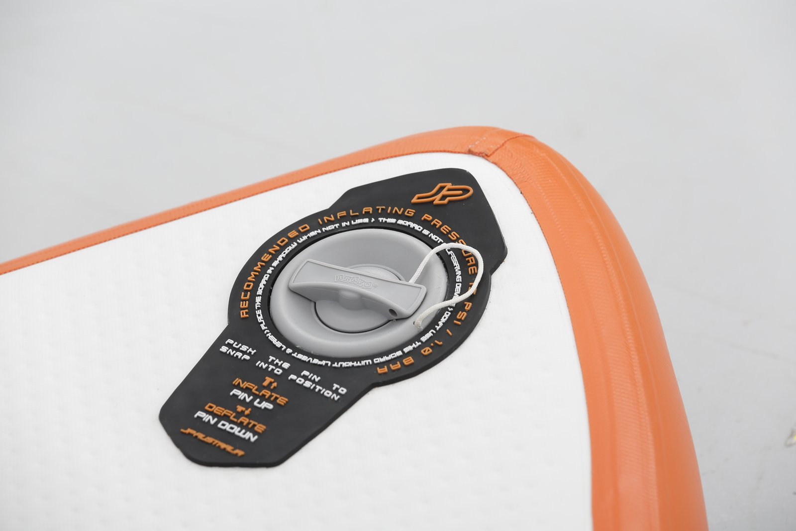 JP Australia SurfAir SE 3DS 2025 felfújható SUP deszka szelepnyílása