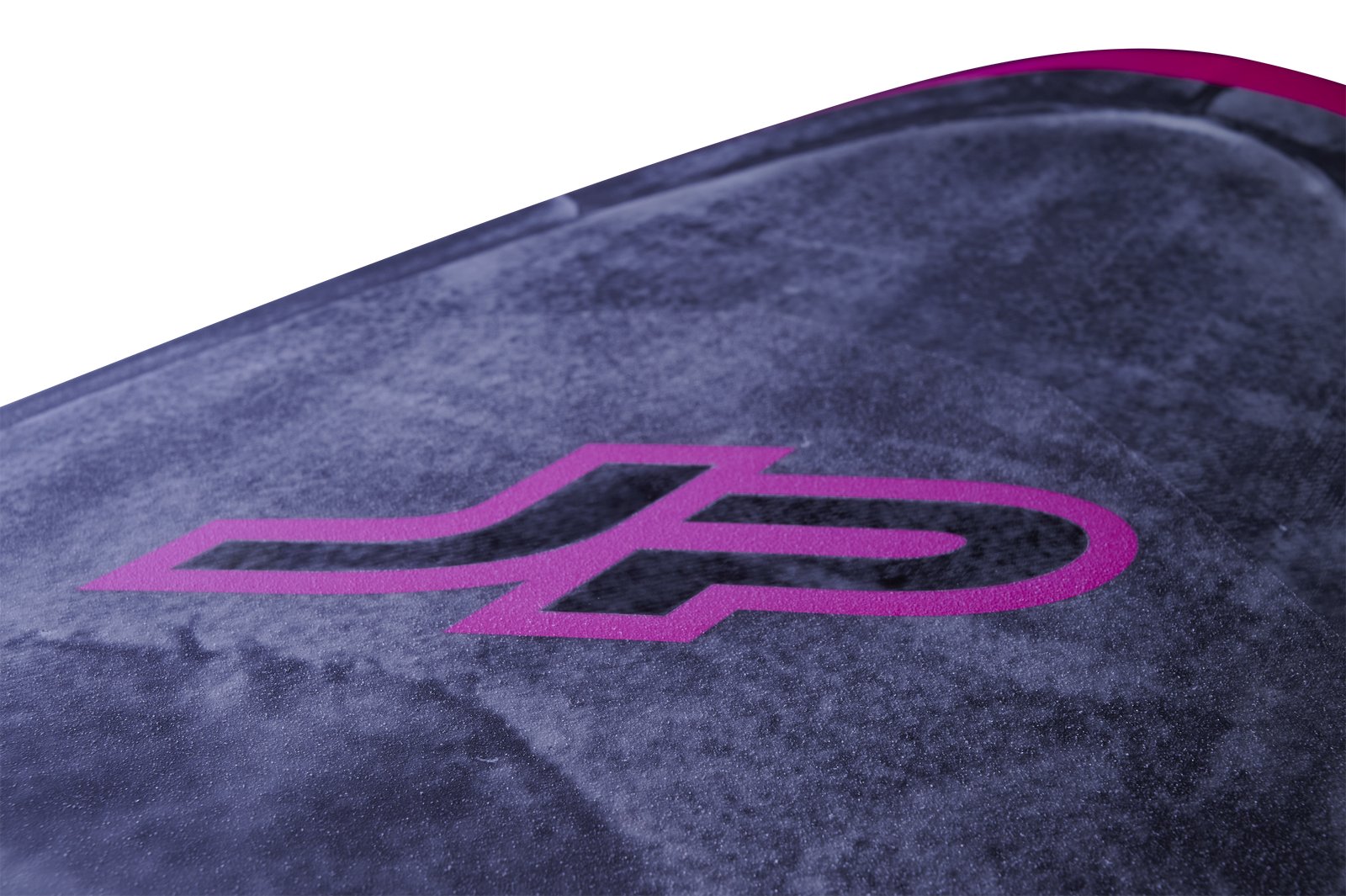 JP Freestyle 2025 windsurf deszka részletgazdag fedélzete a S-TEC technológiás konstrukcióval