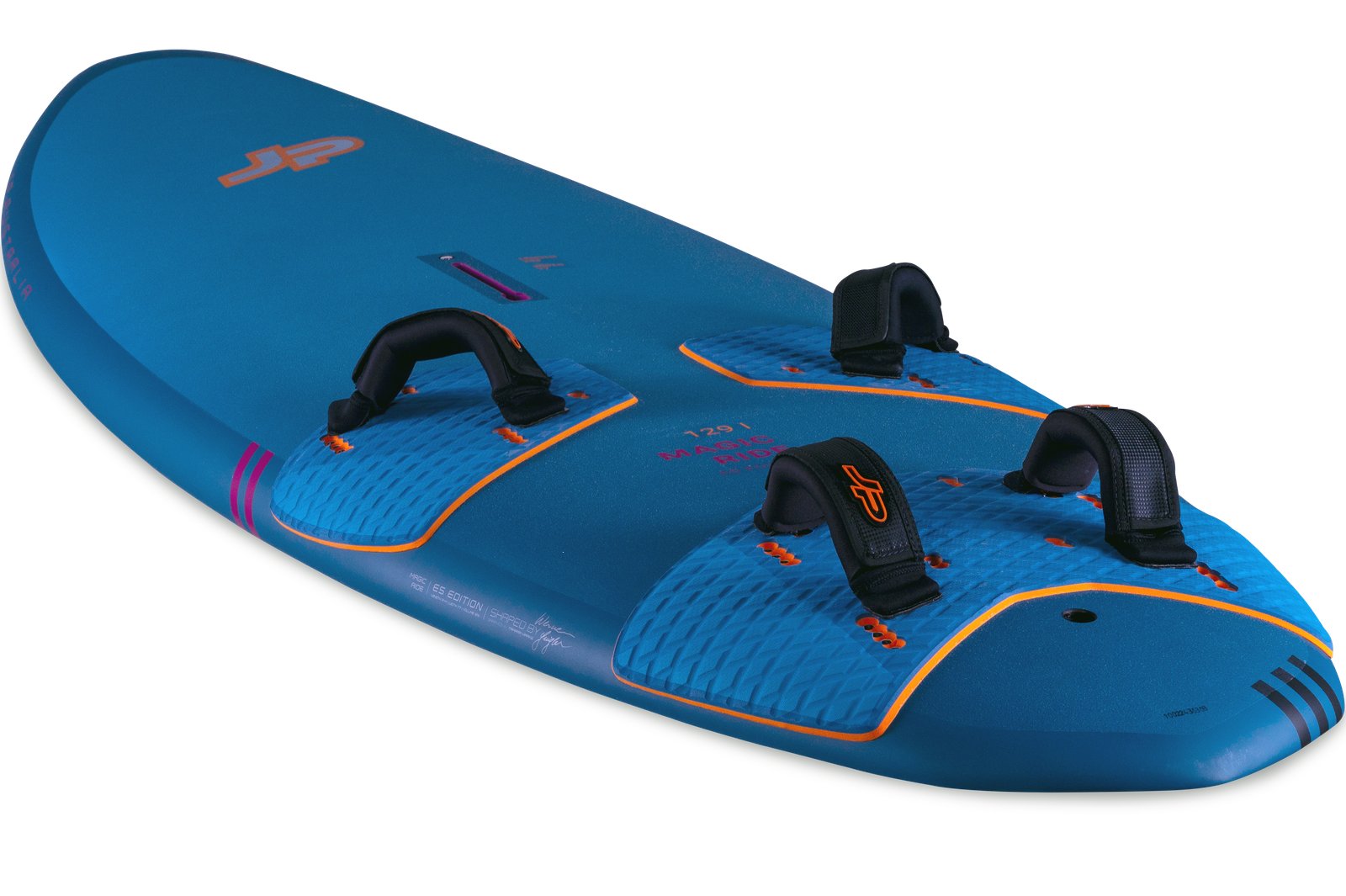 JP Magic Ride 2026 ES freeride windsurf deszka kék színben, lábpántokkal és csúszásgátló deck paddal