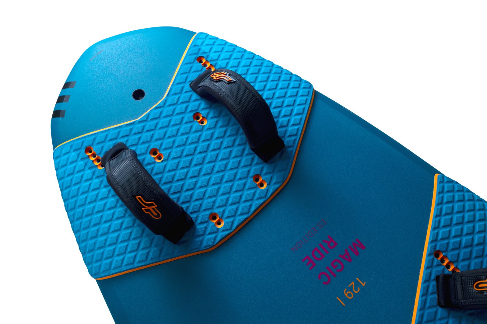 JP Magic Ride 2026 windsurf deszka részlete a lábtartókkal és a csúszásgátló EVA borítással
