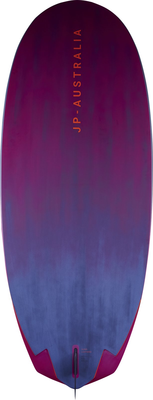 JP-Australia Super Lightwind 2026 windszörfdeszka alulnézetből, sötét tónusú fényezéssel és farok részre szerelt uszonnyal