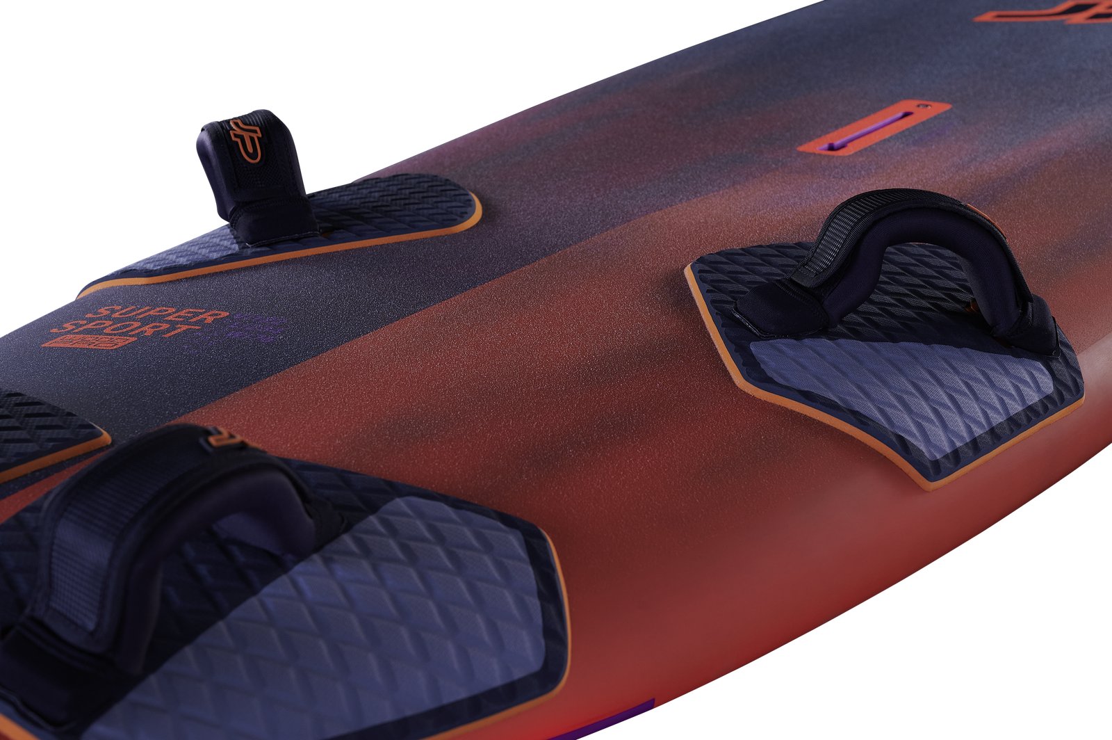 JP Super Sport 2026 freerace windsurf deszka deck kialakítása lábpántokkal és csúszásgátló felülettel