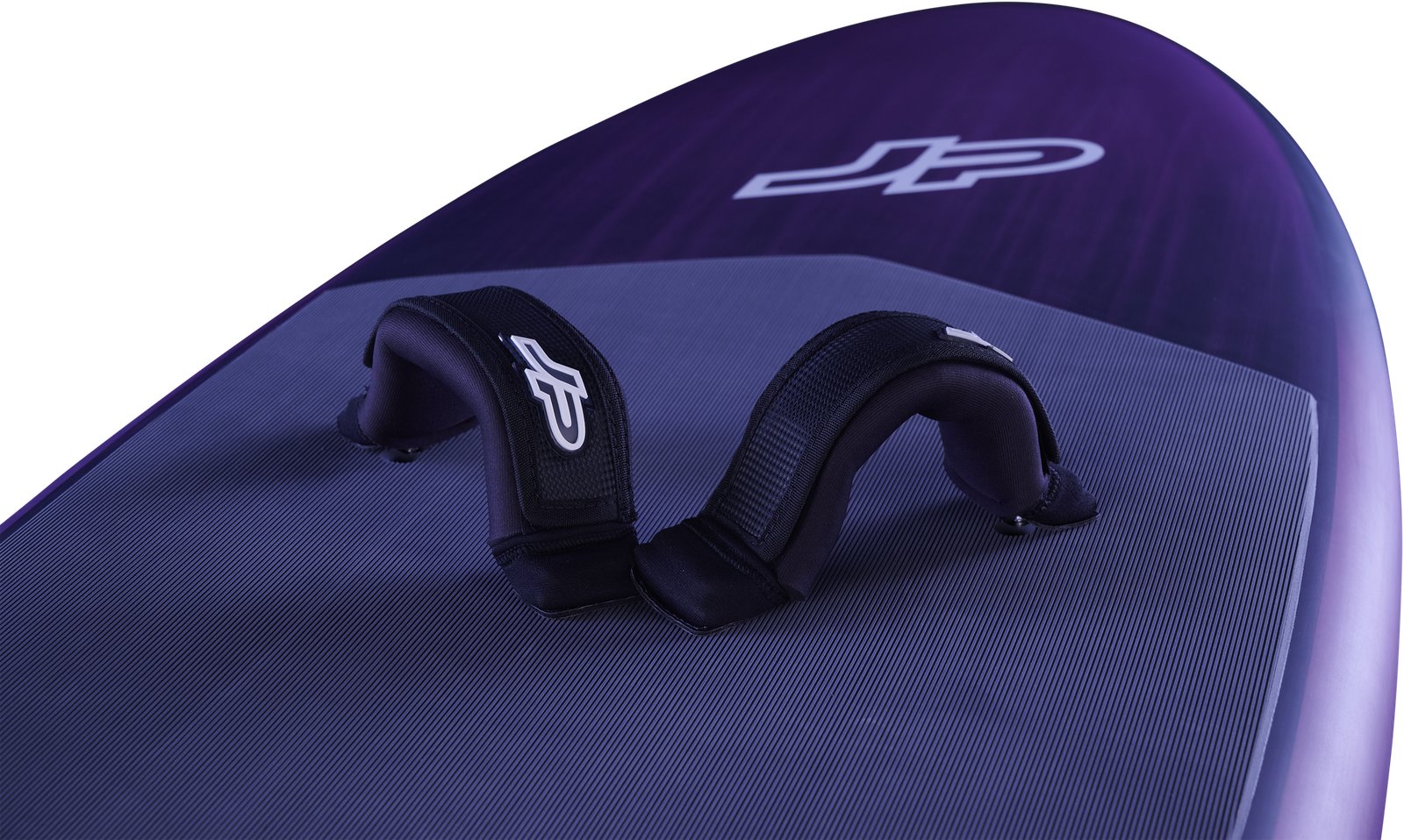 JP M-Winger 2026 wing foiling deszka lábtartókkal a fedélzeten