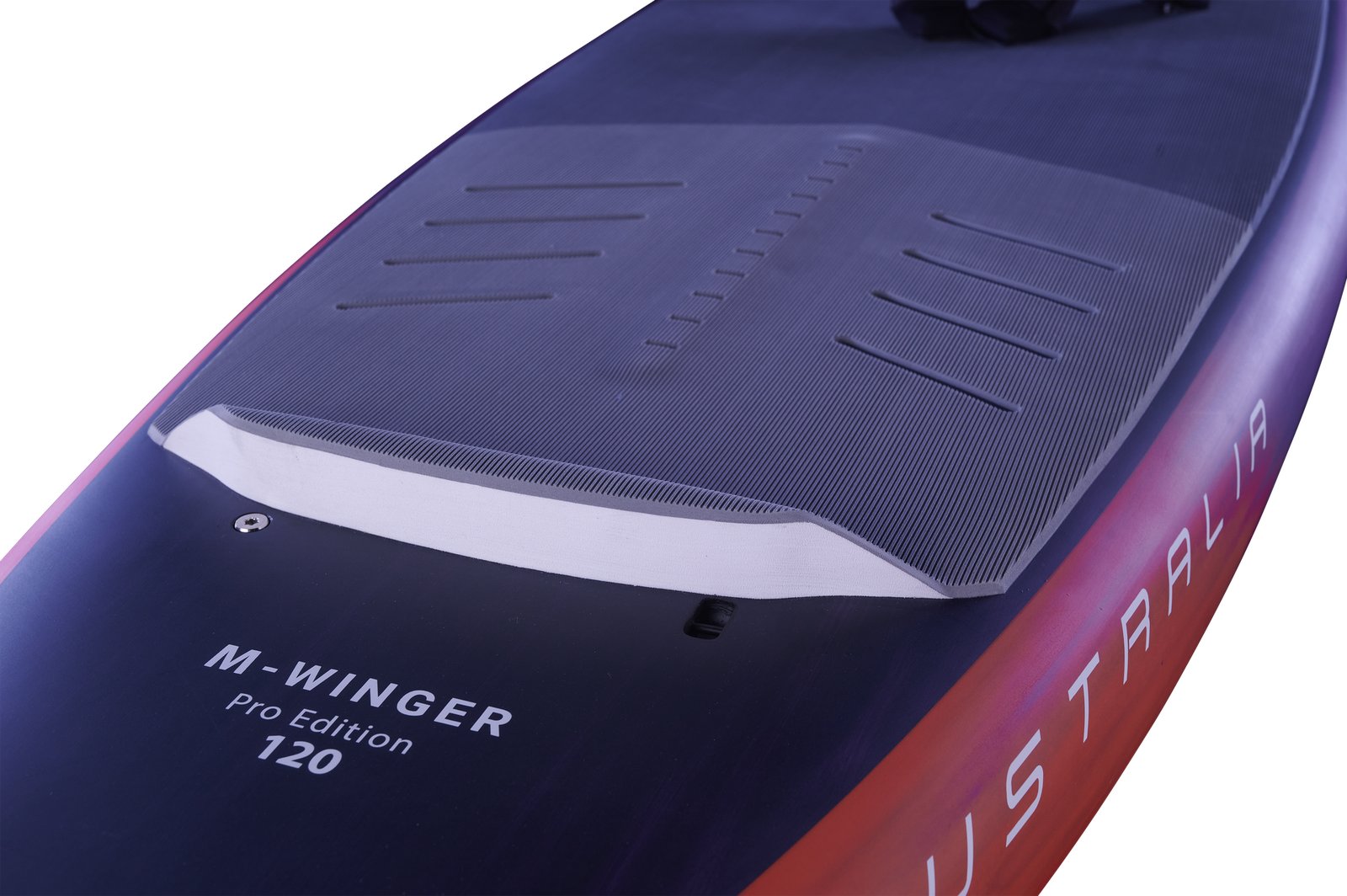 M-Winger 2026 Pro Edition 120 wingfoil deszka csúszásgátló padlózata és felirata