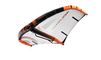 Negyzetes, narancssarga-fekete szinu NeilPryde FireFly 2026 freeride wing 5.0-as meretben, reszletgazdag kialakitassal